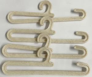 China 90mm*25mm Eco Wheat Straw Plastic Sock Hooks Nature Color Small Plastic Hanger on sale