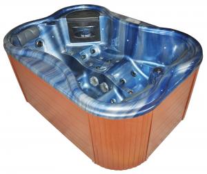 China Luxury Outdoor Spa Bathtub Freestanding 2 Person Spa Bathtub Outside on sale