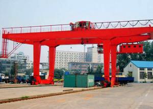 Quality PLC Automatic Control Industrial Gantry Crane , Rail Mounted Container RMG Outdoor Gantry Crane for sale