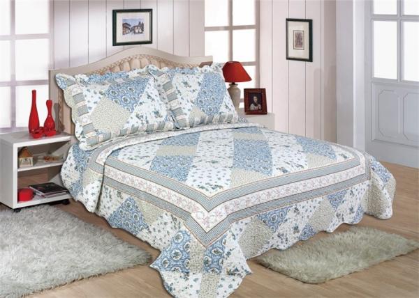 Buy Disperse Printed Home Bed Quilts Durable With 1" Distance Quilting Crafts at wholesale prices