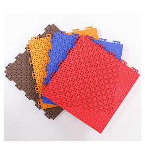 Quality Thermal Insulation Interlocking Rubber Floor Tiles For Sports Field for sale