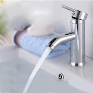 China Silver Single Handle Sink Faucet Easy Installation Bathroom Basin Faucet on sale