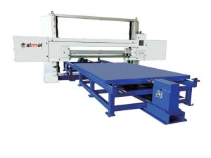 China Effortless Foam Cutting with Our State-of-the-Art CNC Foam Cutting Machine Advanced PU Foam Cutting Machine with Blowing Cleaning and Lighting Features on sale
