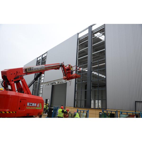 Pre Engineered Logistics Steel Warehouse Construction Custom Design