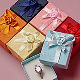 Elegant Custom Jewelry Paper Boxes Non Tarnishing Foam Inside For Bracelet And Necklace