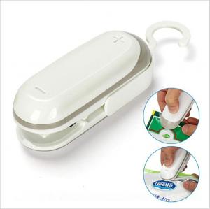 China Portable Plastic Heat Vacuum Sealers 2 In 1 Mini Heat Sealing Machine With Battery on sale