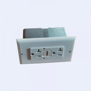 Quality 15A 125V AC GFCI Receptacles Duplex Tamper Resistant  Monitoring Function for sale