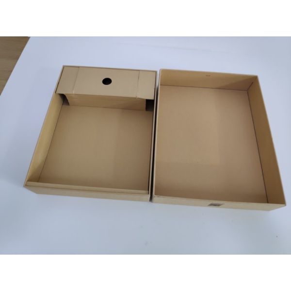 Customized rigid cardboard logo gold foiled packaging box with special designed innertray for router