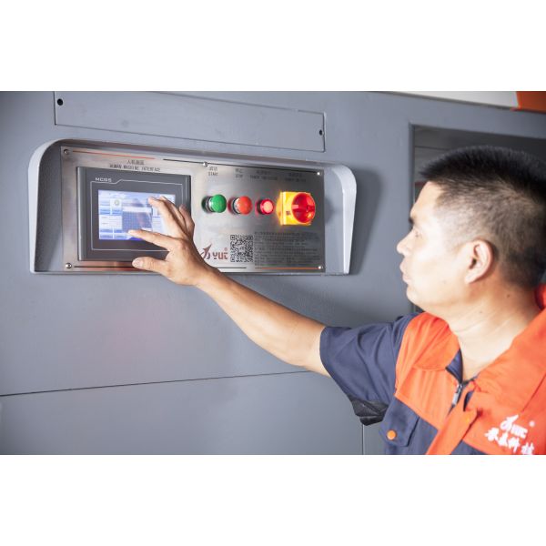 Easy to Operate Shoe Heat Setting Machine Equipped with CNC System and Alarm Device for Safe Shoe Shaping Process
