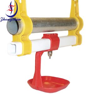 China 360 Degree Chicken Automatic Nipple Drinker Poultry Farm Equipment on sale