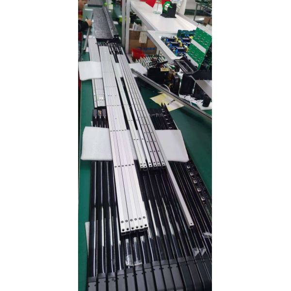 Safety Light Grid for Rolling Doors and High Speed Doors with Blanking Mode Function