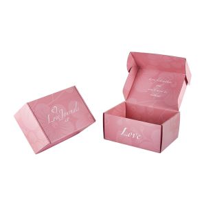 Buy cheap Pink Personalized Shipping Boxes Garment Shipping Box Lightweight from wholesalers