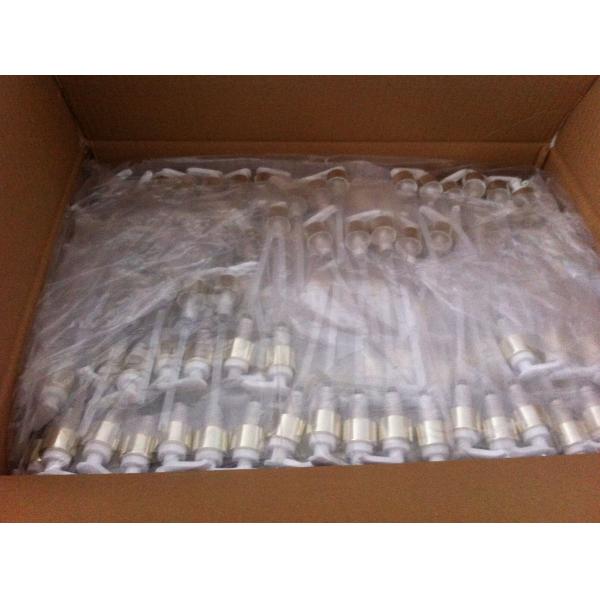 24/410 White Smooth Lotion Dispenser Pump Replacement Left - Right Lock For Body Care