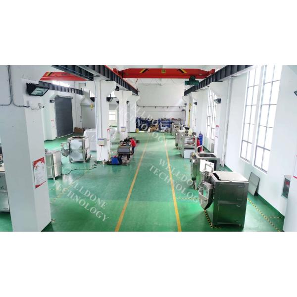 250kg/H CS Pharmaceutical Dry Granulator Machine With Horizontal Twin Screw