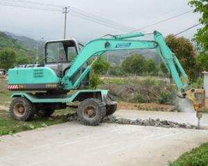 Quality Four Wheel Drive Wheeled Excavator With Breaker Hammer Light Blue for sale