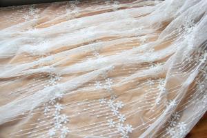 Quality Embroidery Floral White Tulle Lace Fabric For Dress Clothing / Scarf / Curtain 51.18 Wide for sale