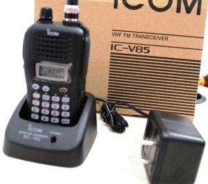 Quality Icom V85 Radio Communication Ham Radio IC-V85 FM two way transceiver for sale