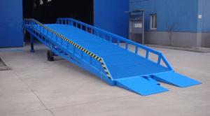 China Blue Giant Hydraulic Dock Levelers Adjustable Loading Dock Ramp DCQY20-0.5 on sale