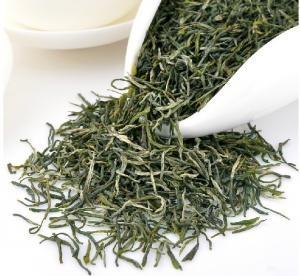 Quality Guzhang Mao Jian China Slim Green Tea Light Olivine Dried Tea Full Of Peoke for sale