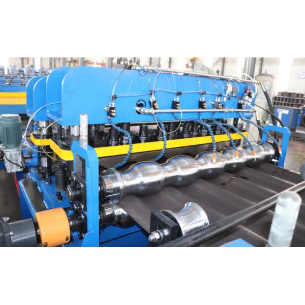 Glazed tile roof panel rolling forming machine