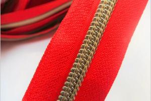 Quality High Quality 3#4# 5# 8# Gold and Silver Teeth Nylon Zipper For Garment and Bags for sale