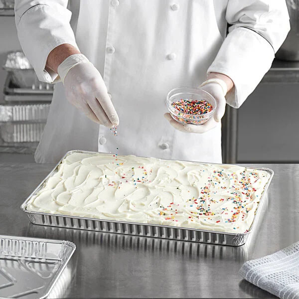 Half sheet cake pan size demonstration