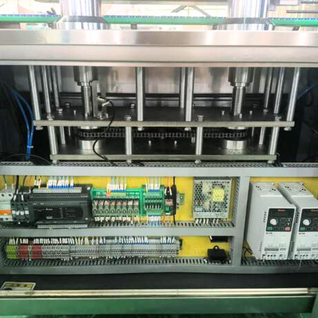 High‑Speed Automatic Screw Capping Machine
