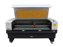 China PU Co2 Laser Machine Servo 130 Watt Co2 Laser Cutter Punching Engraving on sale
