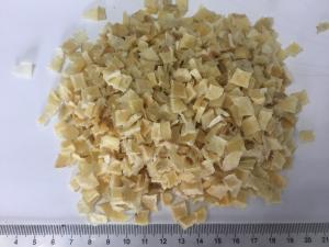 Quality 10x10x3mm New Crop Dehydrated Potato Dices No Additives Yellowish Color for sale