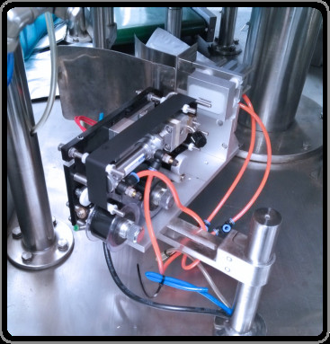 3KW Automatic Powder Packaging And Sealing Equipment