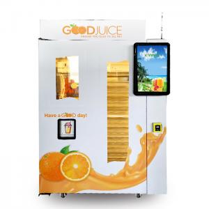 Quality LED Display Screen Mobile Phone Charging Juice Vending Machine With Automatic Cup Lid for sale