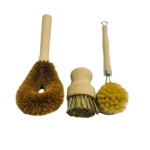 China Natural Tampico Fibre Beech Wood Household Cleaning Brushes 22cm Kitchen Cleaner on sale
