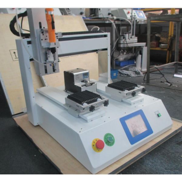 Auto Feeding Screws Screwdriver , Robot Screw Driver System Feeding Screw Machine