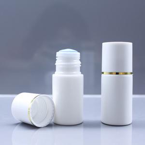 Quality 20ml 30ml 50ml Round Plastic Sponge Applicator Bottle With Screw Cap Liniment Bottle, gold cover for sale