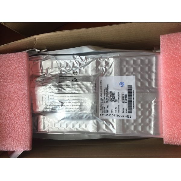 STM32F100C8T6B Microcontroller ICFLASH QFP STMicroelectronics STM32F Series