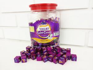 Quality 2.75g Compressed Healthy Hard Candy / Yogurt Cubes In Jars OEM Available for sale