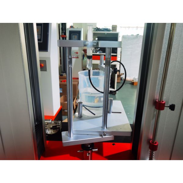 ISO 7886-1 Universal Testing Machine 20kN 50Hz For Syringe Piston Meeting