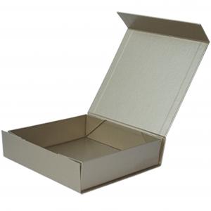 Quality Gold Paper Foldable Cardboard Box Magnetic For Clothes Packaging for sale